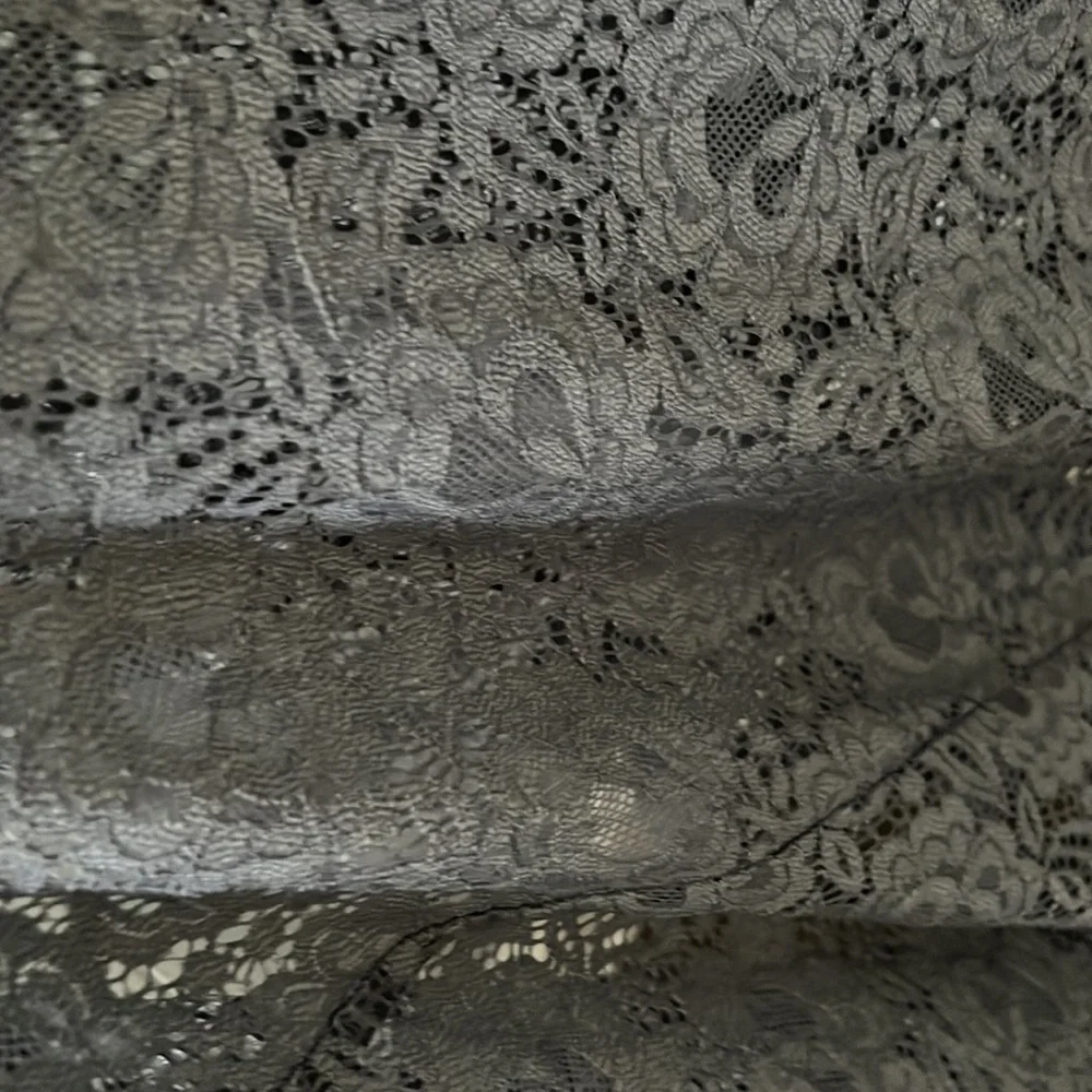 Spaghetti strap lace dress - Picture 8 of 8
